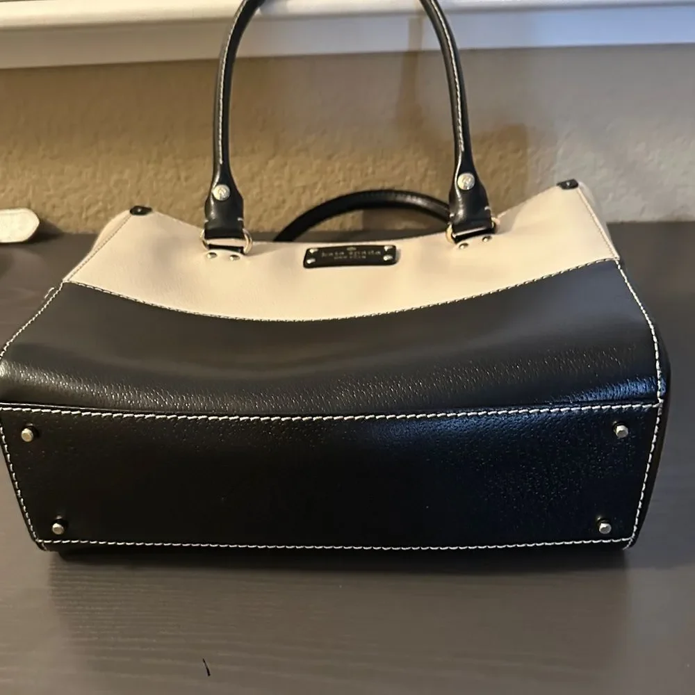 Kate Spade Black and White Tote